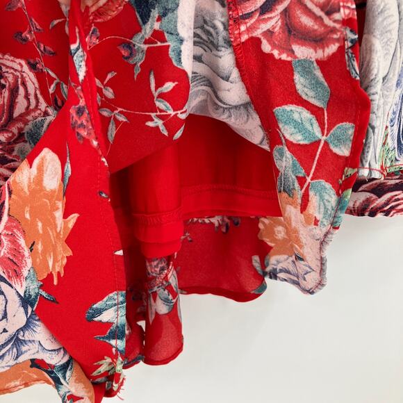 Entro Red Floral Lightweight Long Sleeve V-Neck Ruffle Hem Lined Shorts Romper - Picture 9 of 10